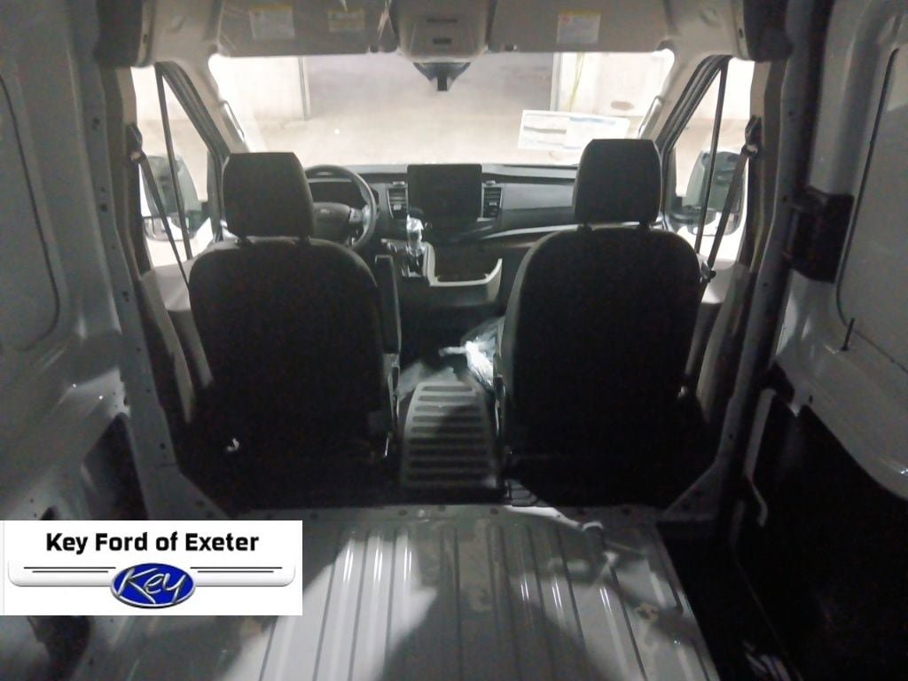 New 2026 Ford Transit 250 148 Medium Roof RWD image 20