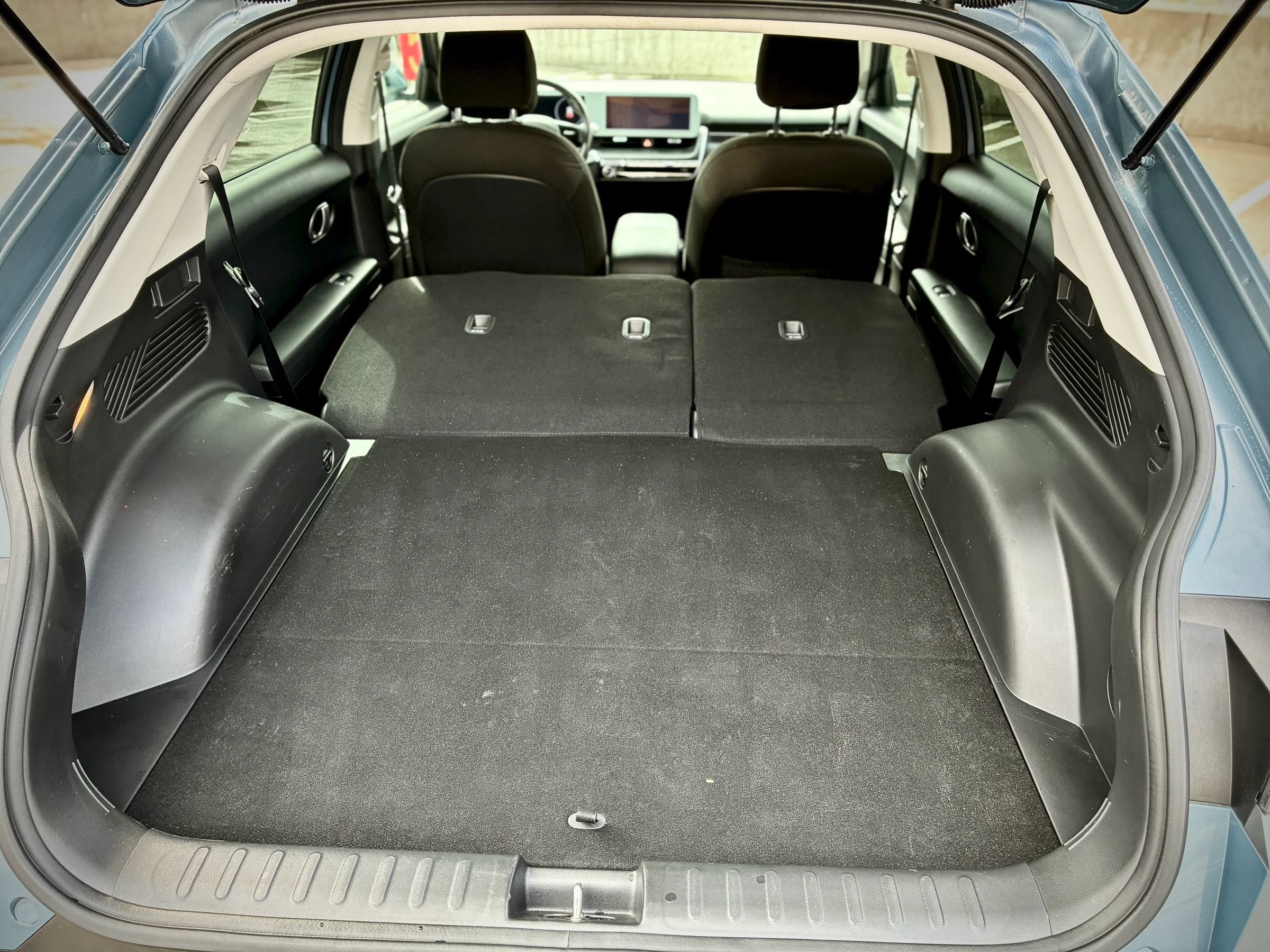 Used 2024 Hyundai Ioniq 5 SE RWD image 32