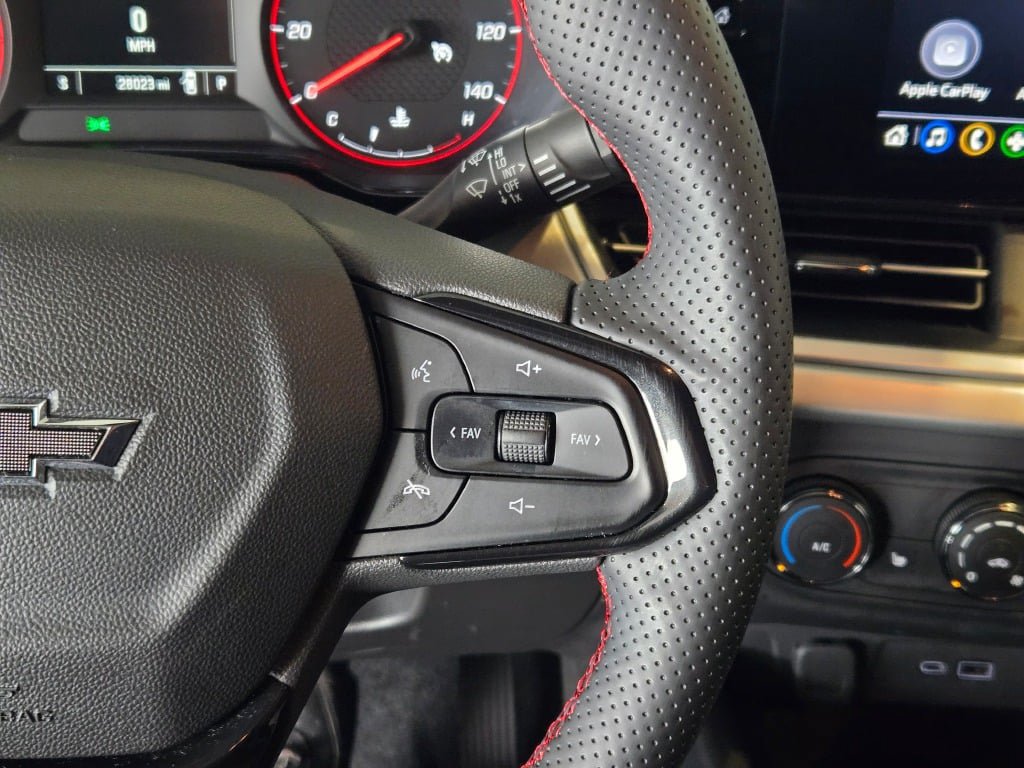 Used 2024 Chevrolet Trax RS w/ Driver Confidence Package FWD image 26