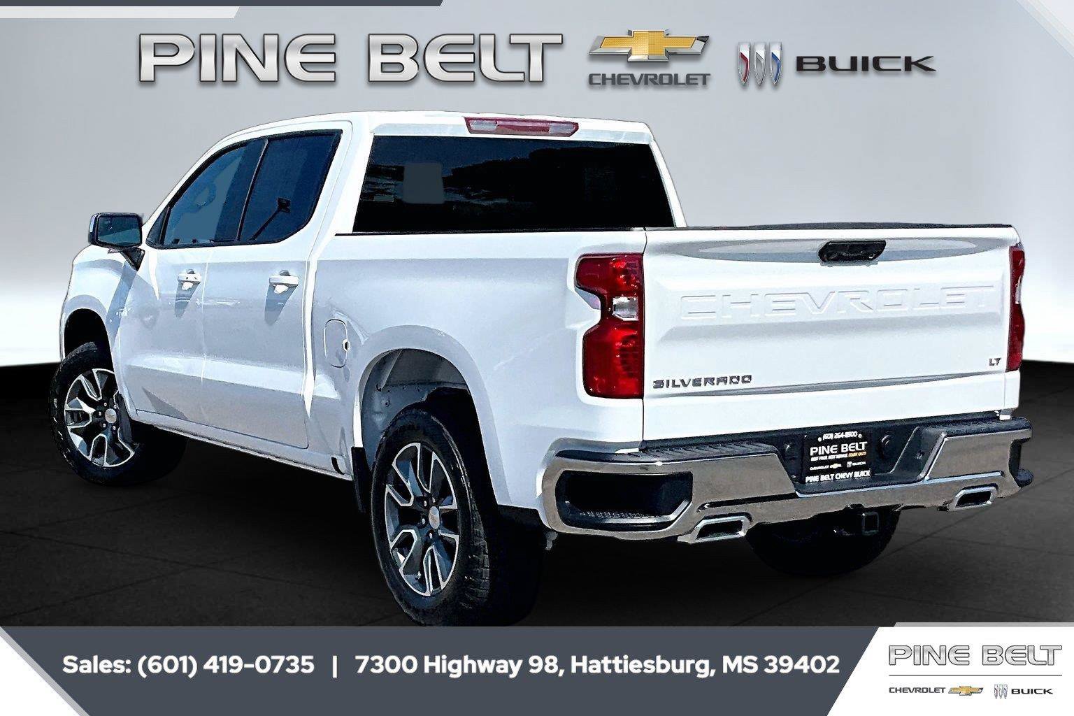 New 2026 Chevrolet Silverado 1500 LT w/ Z71 Off-Road Package AWD/4WD image 2