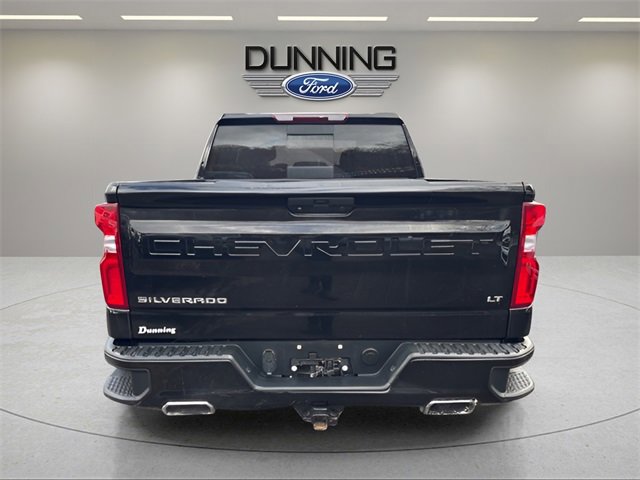 Used 2021 Chevrolet Silverado 1500 LT Trail Boss w/ Convenience Package II image 3