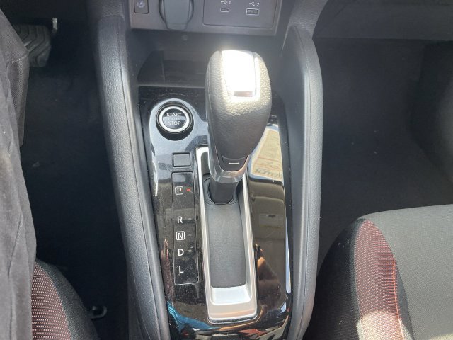 Used 2025 Nissan Versa SR w/ Trunk Package FWD image 16