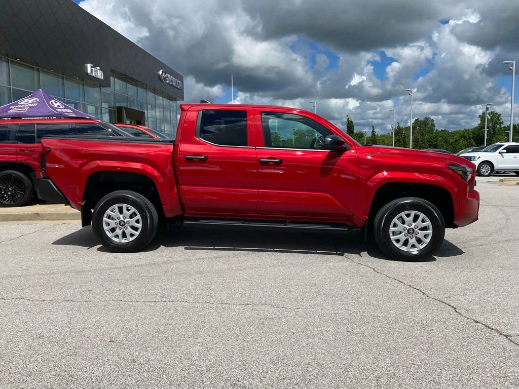 Used 2024 Toyota Tacoma SR RWD image 9