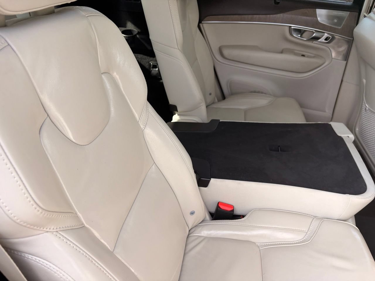 Used 2022 Volvo XC90 T6 Inscription w/ Advanced Package AWD/4WD image 14