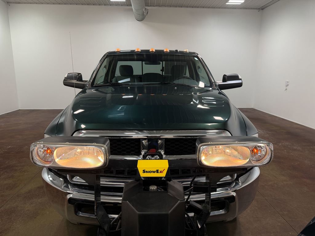 Used 2018 RAM 3500 SLT w/ Snow Chief Group image 32