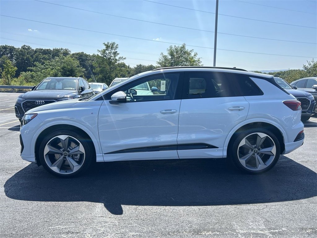 New 2025 Audi Q4 e-tron Premium Plus image 5