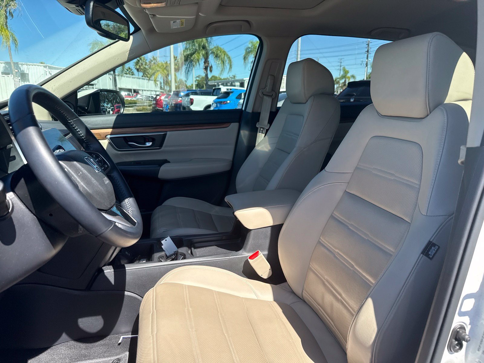 Used 2018 Honda CR-V Touring image 10