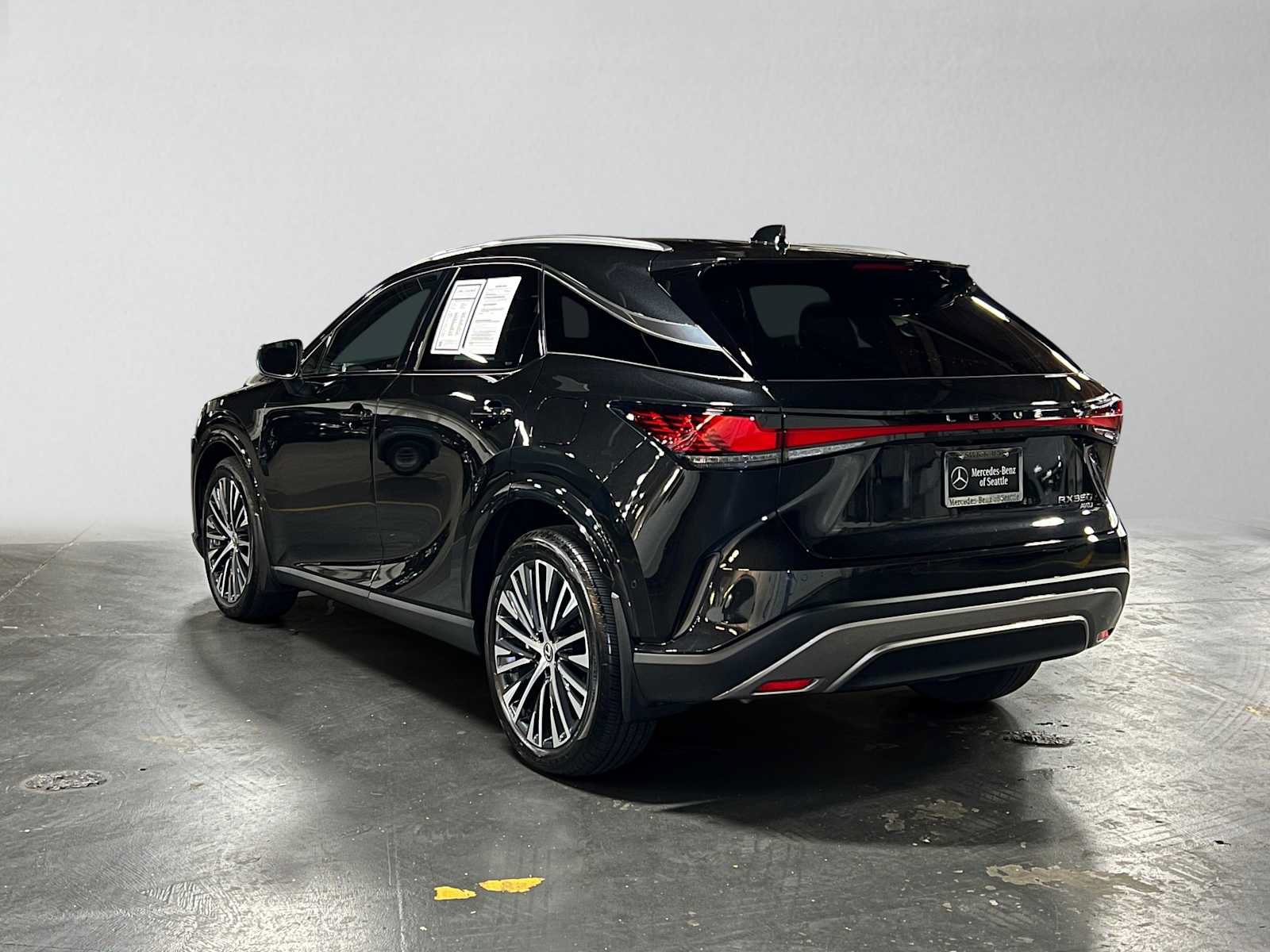 Used 2025 Lexus RX 350 Premium Plus w/ Convenience Package AWD/4WD image 5