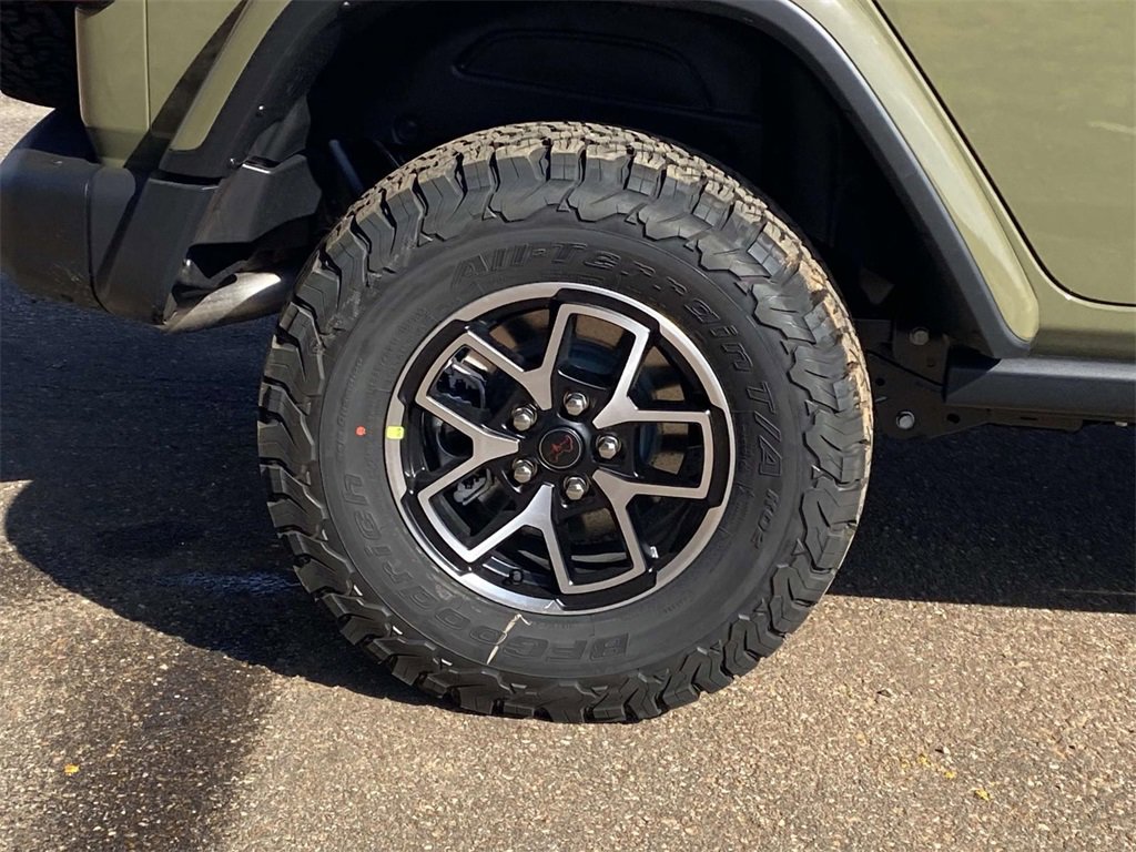 New 2026 Jeep Wrangler Unlimited Rubicon w/ Steel Bumper Group image 8