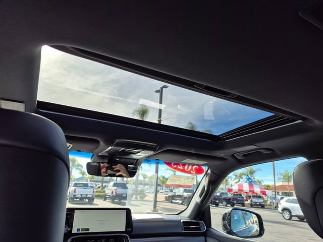 Used 2023 Lexus LX 600 F Sport w/ Accessory Package (Z1) image 21