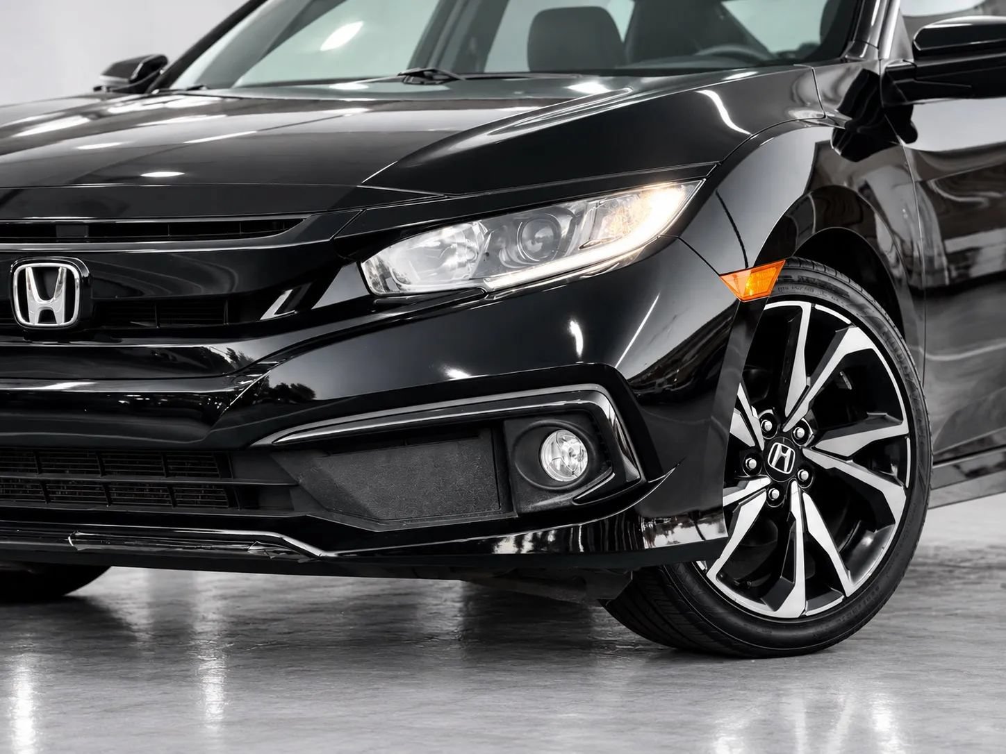 Used 2021 Honda Civic Sport image 9