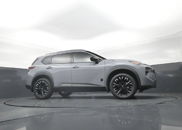 New 2026 Nissan Rogue Dark Armor FWD image 33