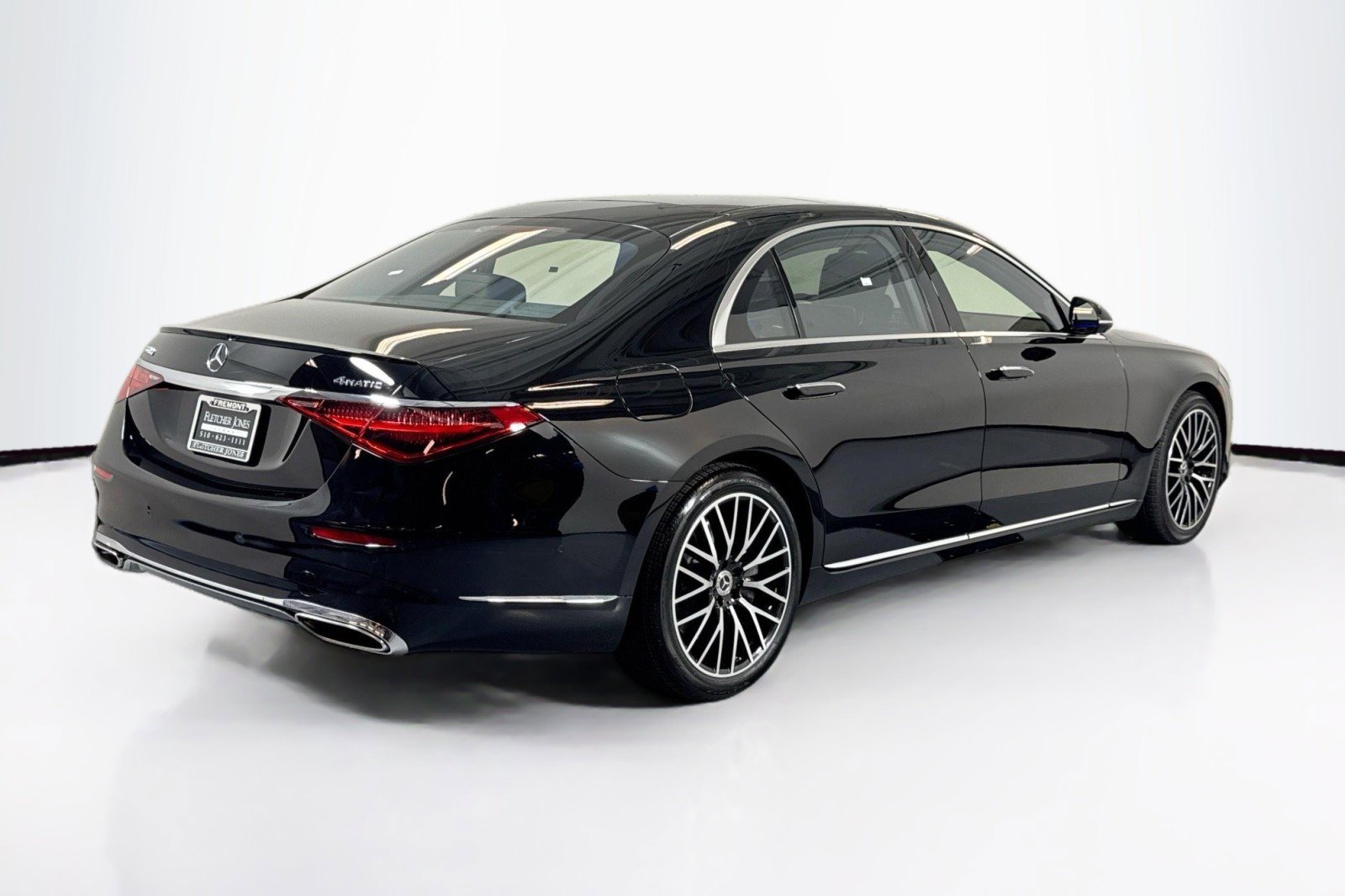 Used 2023 Mercedes-Benz S 500 4MATIC image 5