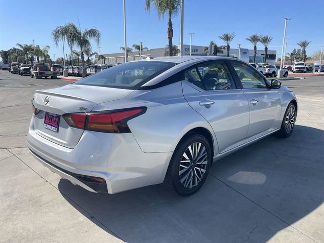 Used 2023 Nissan Altima 2.5 SV image 8