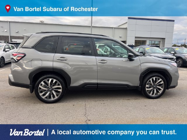 Certified 2025 Subaru Forester Touring AWD/4WD image 7