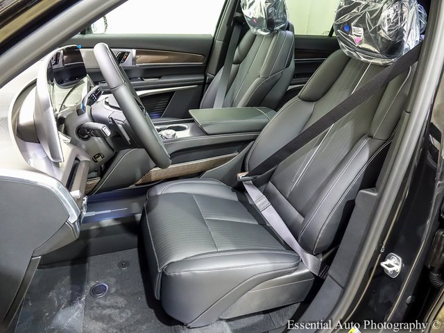 New 2026 Cadillac Vistiq Luxury image 8