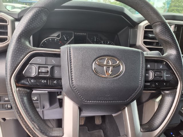 Used 2022 Toyota Tundra SR5 w/ SR5 Convenience Package RWD image 24