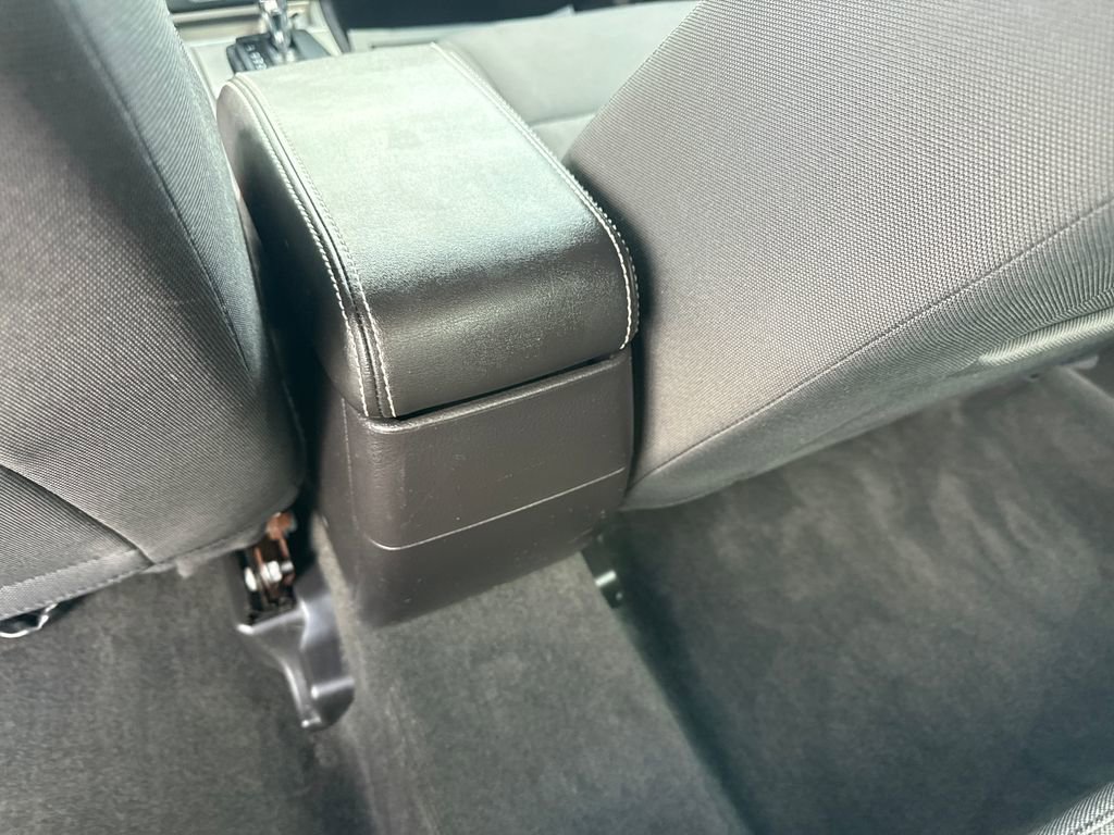 Used 2011 Ford Fusion SE FWD image 24
