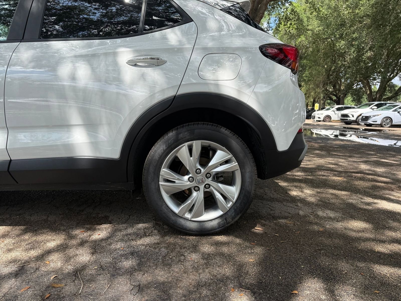 Used 2025 Buick Encore GX Preferred FWD image 10