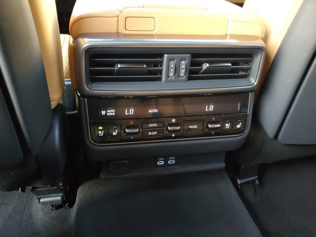Used 2024 Lexus LX 600 4WD w/ Appearance Package image 15