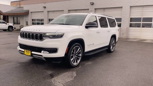 Used 2023 Jeep Wagoneer L Series II w/ Premium Group I AWD/4WD image 5