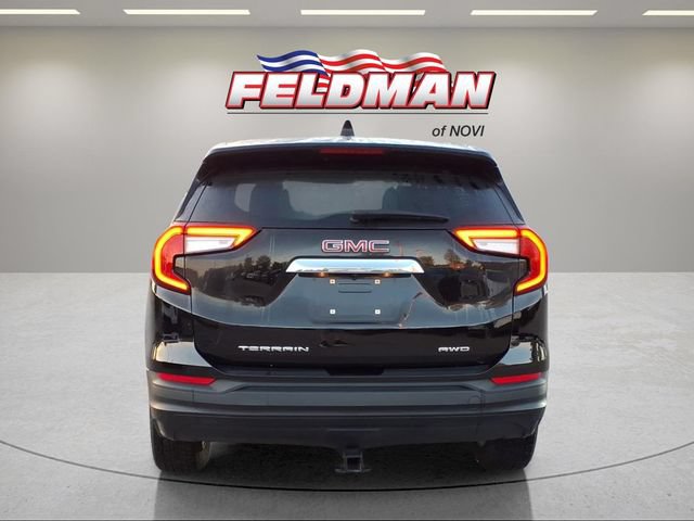 Used 2022 GMC Terrain SLE AWD/4WD image 4