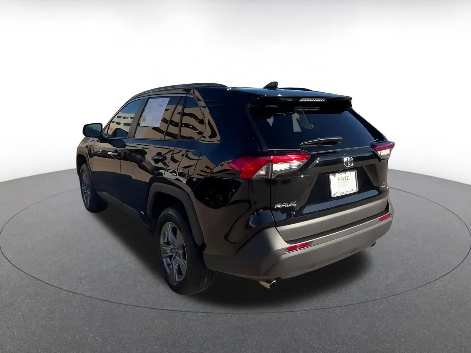 Used 2025 Toyota RAV4 LE image 11