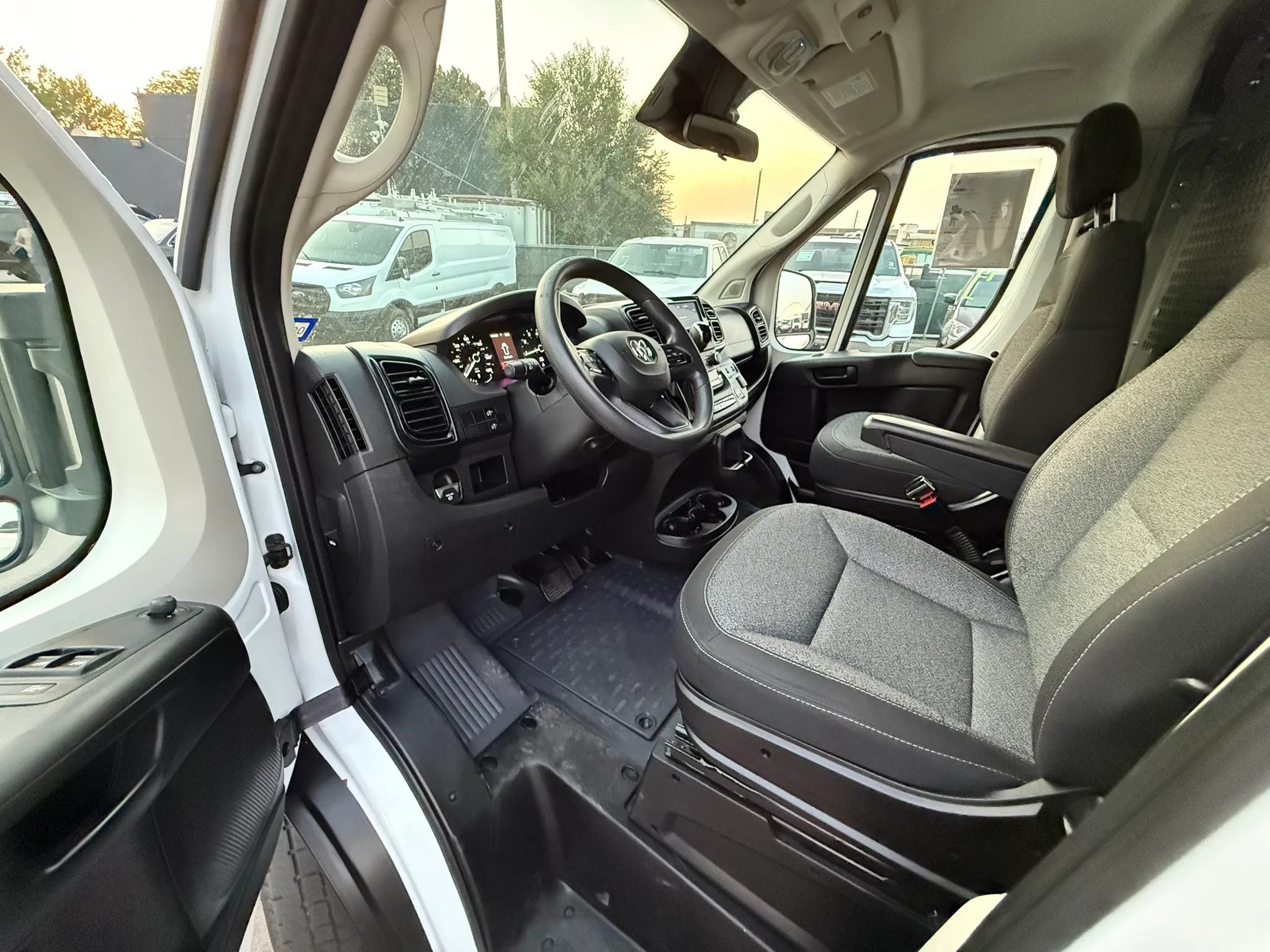 Used 2022 RAM ProMaster 1500 FWD image 14