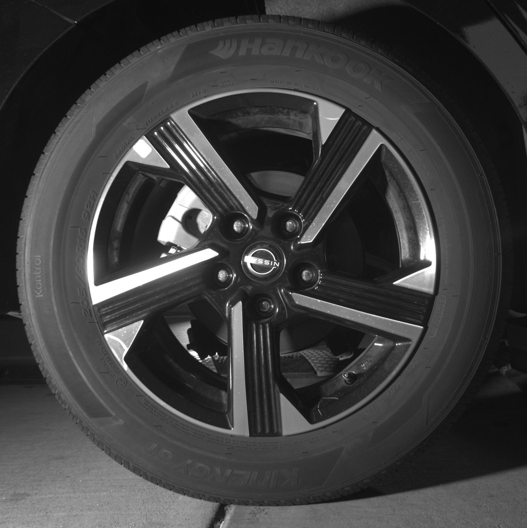 Used 2025 Nissan Sentra SV image 15