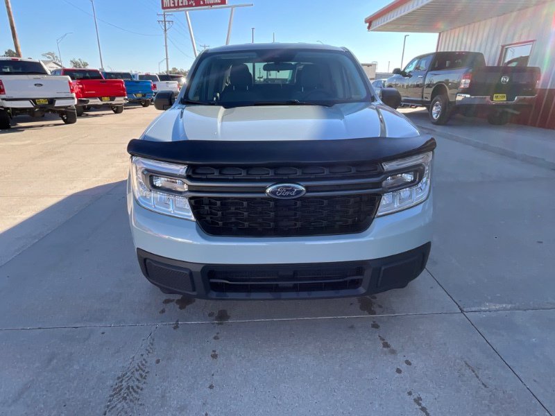 Used 2023 Ford Maverick XLT FWD image 3