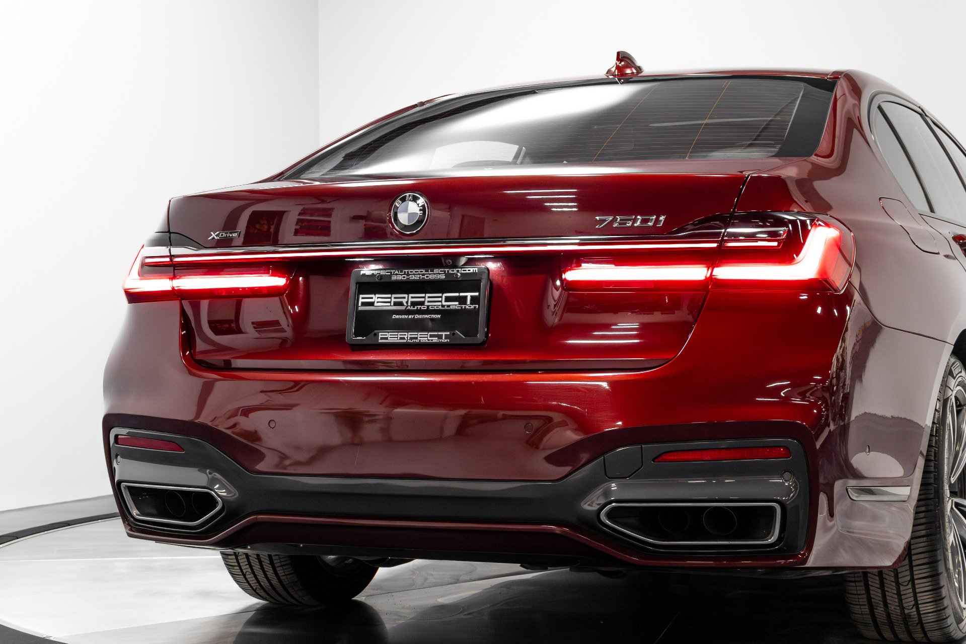 Used 2020 BMW 750i xDrive w/ Executive Package image 72