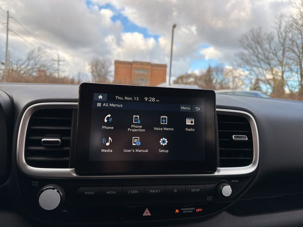 New 2026 Hyundai Venue SE image 19