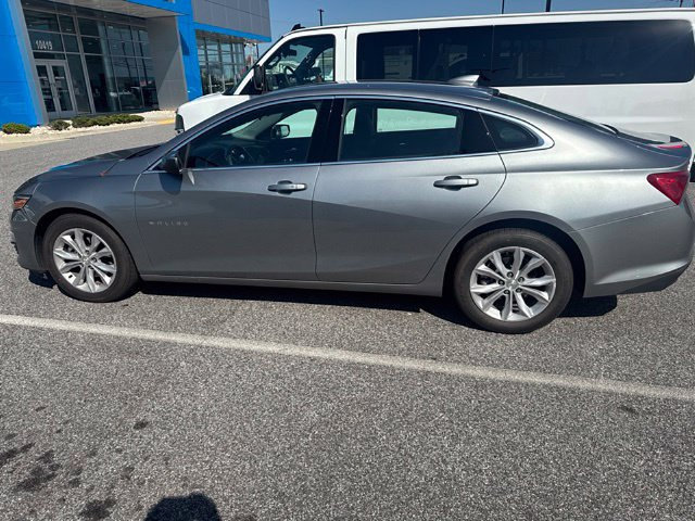 Used 2025 Chevrolet Malibu LT FWD image 8
