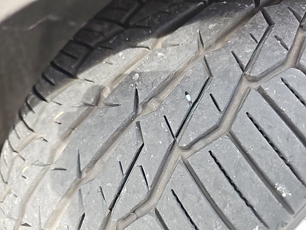 Used 2016 Volkswagen Golf R 4-Door w/ Driver Assistance Package image 7