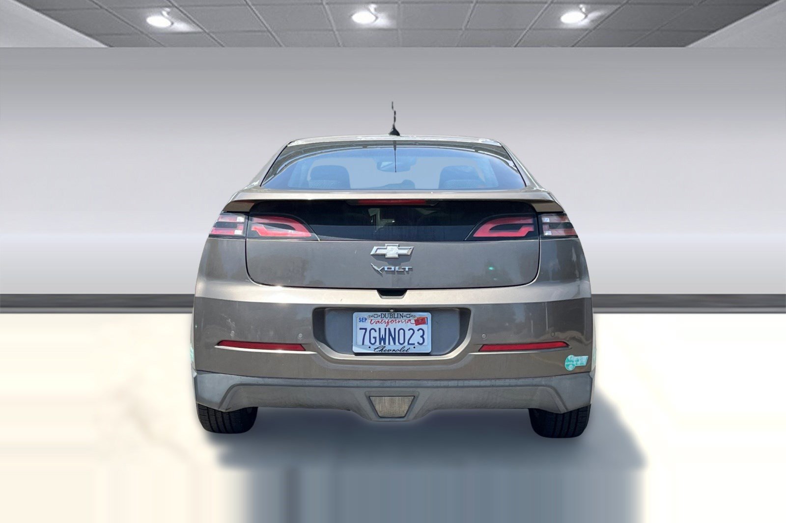 Used 2014 Chevrolet Volt Premium w/ Premium Trim Package FWD image 5