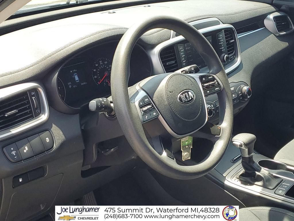 Used 2020 Kia Sorento LX AWD/4WD image 11
