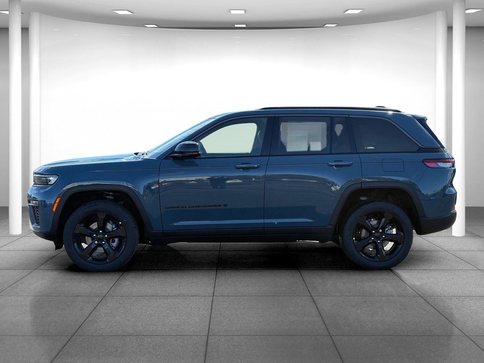 New 2026 Jeep Grand Cherokee Limited image 4