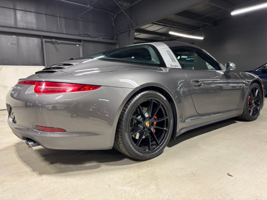 Used 2015 Porsche 911 Targa 4S AWD/4WD image 5