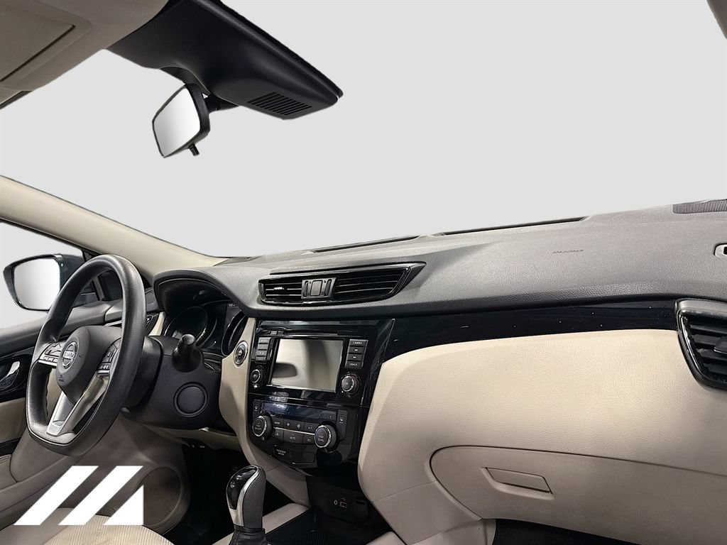 Used 2019 Nissan Rogue Sport SV AWD/4WD image 27