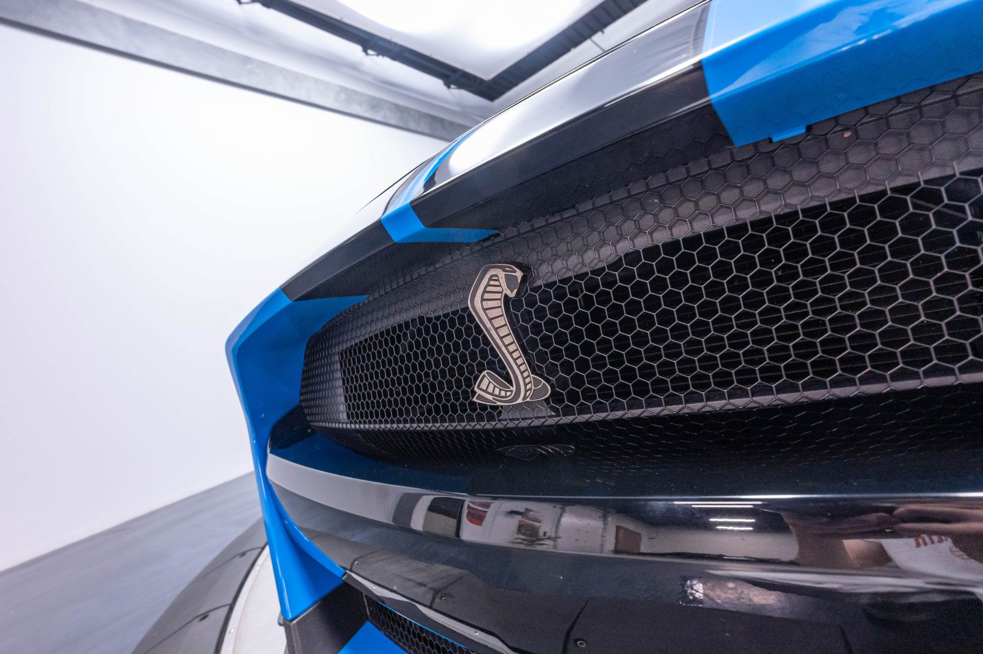 Used 2022 Ford Mustang Shelby GT500 w/ Carbon Fiber Track Pack RWD image 47
