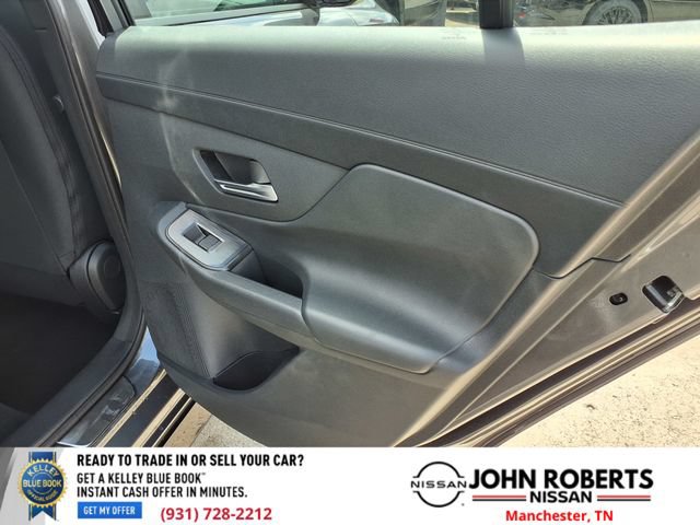 New 2026 Nissan Sentra SR w/ Floor Mat Package FWD image 18