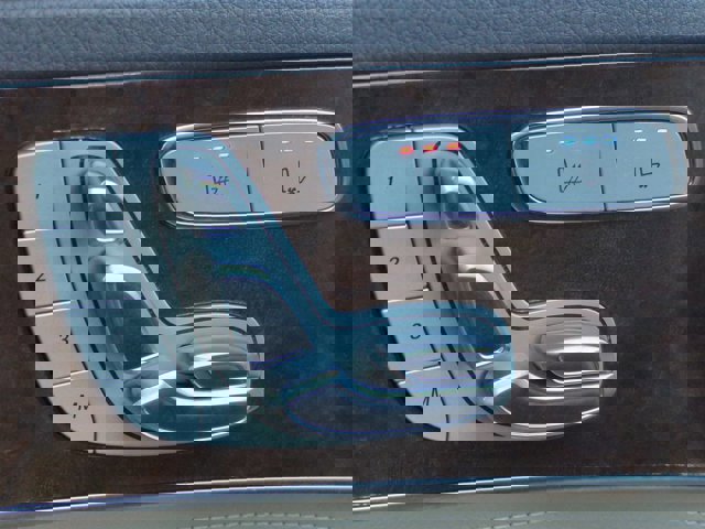 Used 2015 Mercedes-Benz C 300 4MATIC Sedan image 22