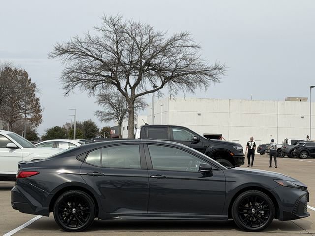 Certified 2025 Toyota Camry SE image 3
