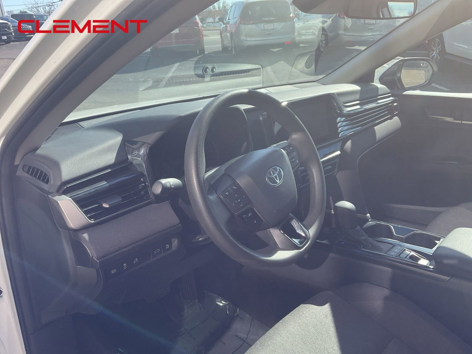 Used 2025 Toyota Camry LE image 19