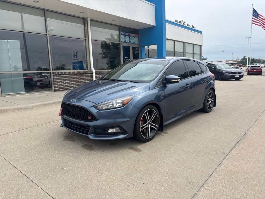 Used 2018 Ford Focus ST