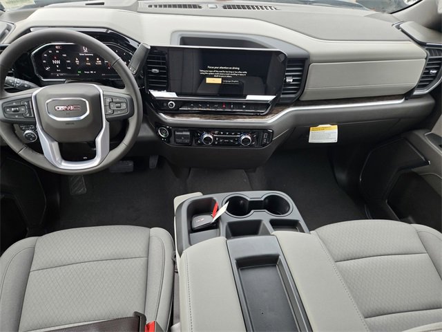New 2026 GMC Sierra 1500 SLE w/ Preferred Package image 9