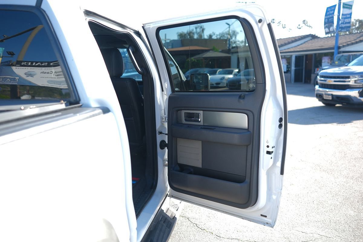 Used 2013 Ford F150 Raptor w/ Luxury Equipment Group AWD/4WD image 31