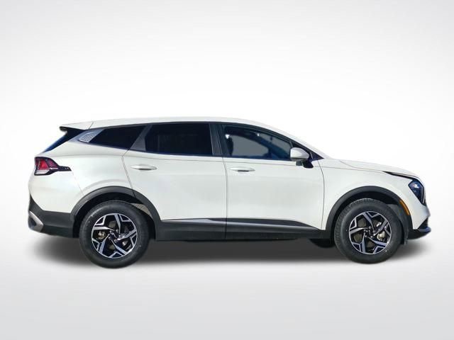 Certified 2023 Kia Sportage LX image 11