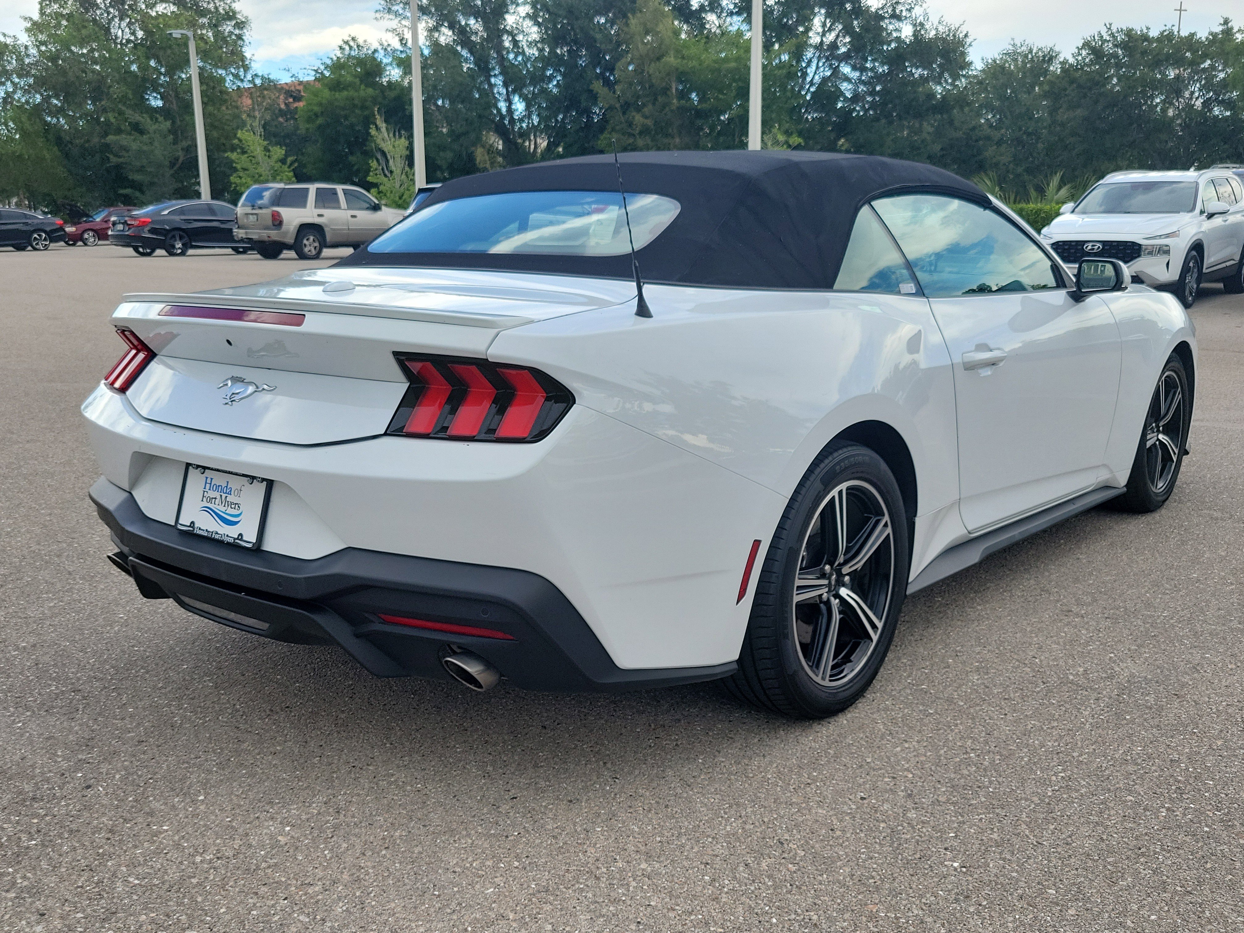 Used 2024 Ford Mustang Premium RWD image 6