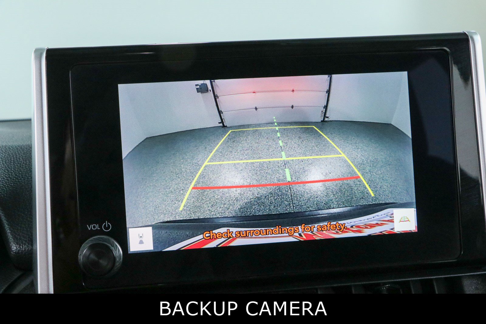 Used 2024 Toyota RAV4 XLE FWD image 18